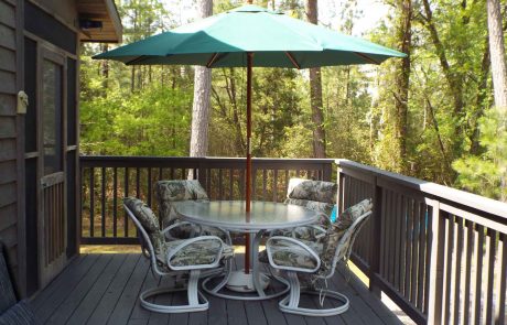 Deck area at Cedar Beach Lodge